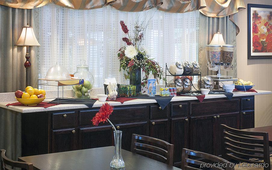 Holiday Inn Express Hotel & Suites Youngstown North-Warren/Niles By Ihg Restaurang bild