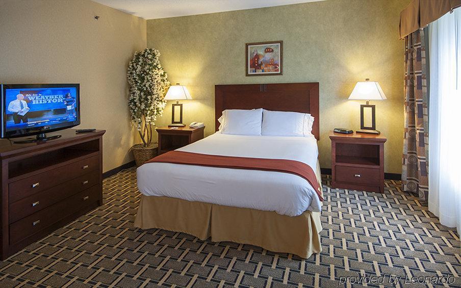 Holiday Inn Express Hotel & Suites Youngstown North-Warren/Niles By Ihg Rum bild