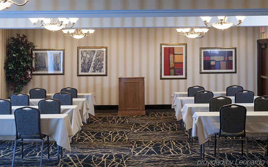 Holiday Inn Express Hotel & Suites Youngstown North-Warren/Niles By Ihg Business bild