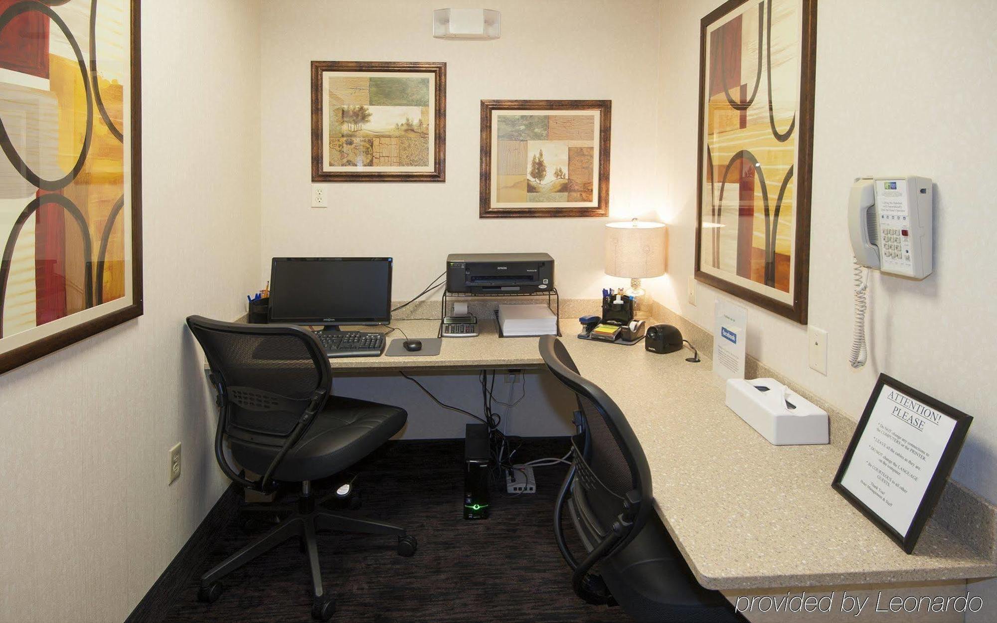 Holiday Inn Express Hotel & Suites Youngstown North-Warren/Niles By Ihg Bekvämligheter bild