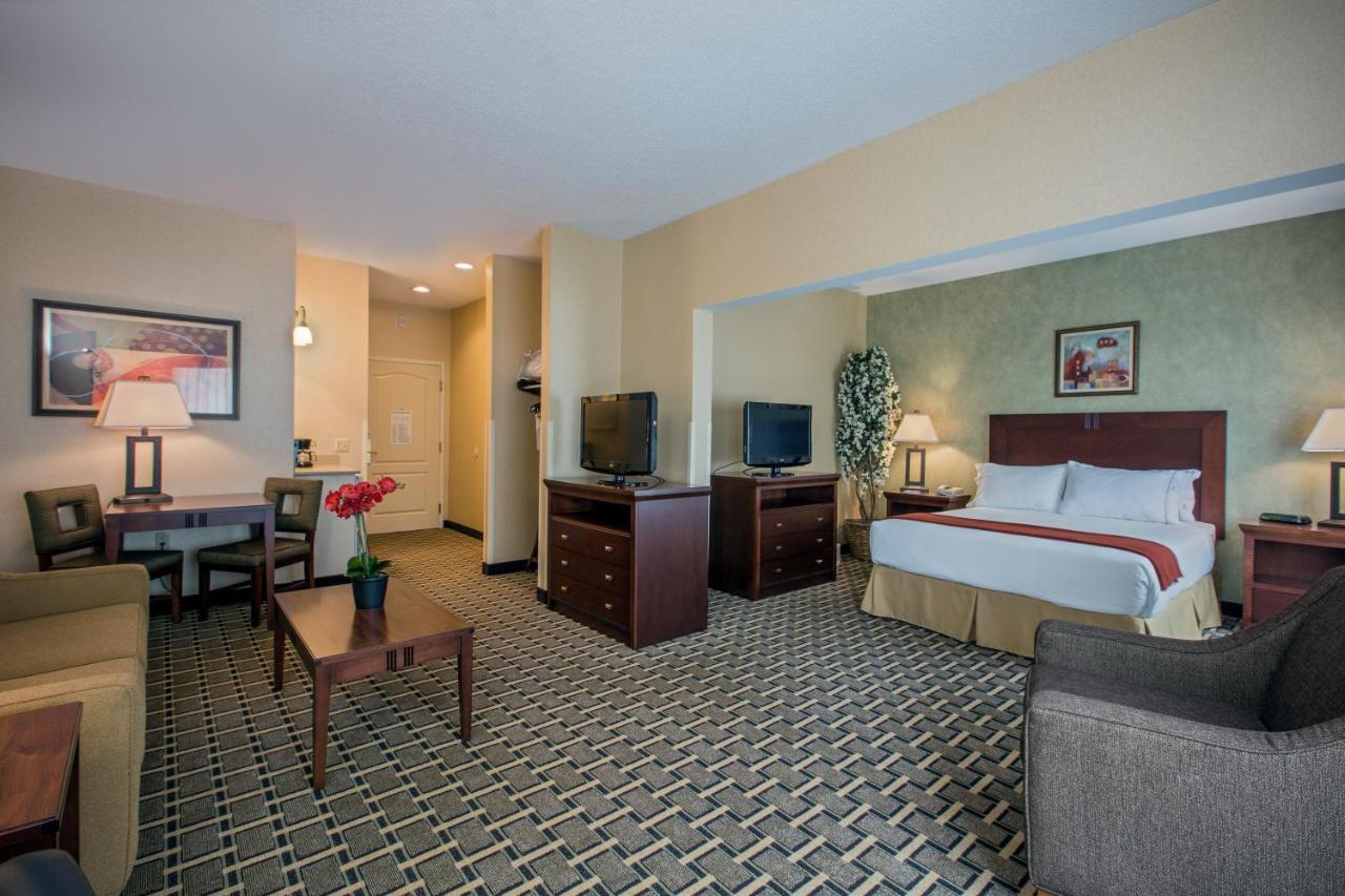 Holiday Inn Express Hotel & Suites Youngstown North-Warren/Niles By Ihg Exteriör bild