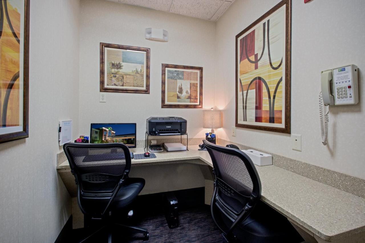 Holiday Inn Express Hotel & Suites Youngstown North-Warren/Niles By Ihg Exteriör bild